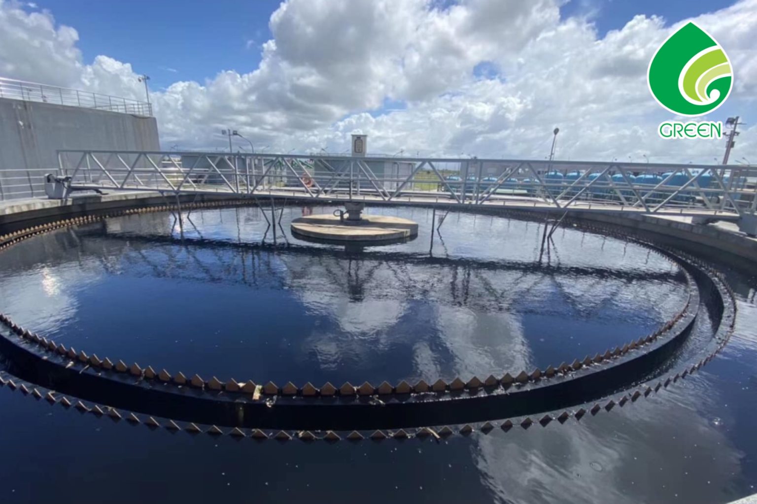 Nước Thải Ngành Da Giày Là Gì? Nguyên Nhân & Giải Pháp